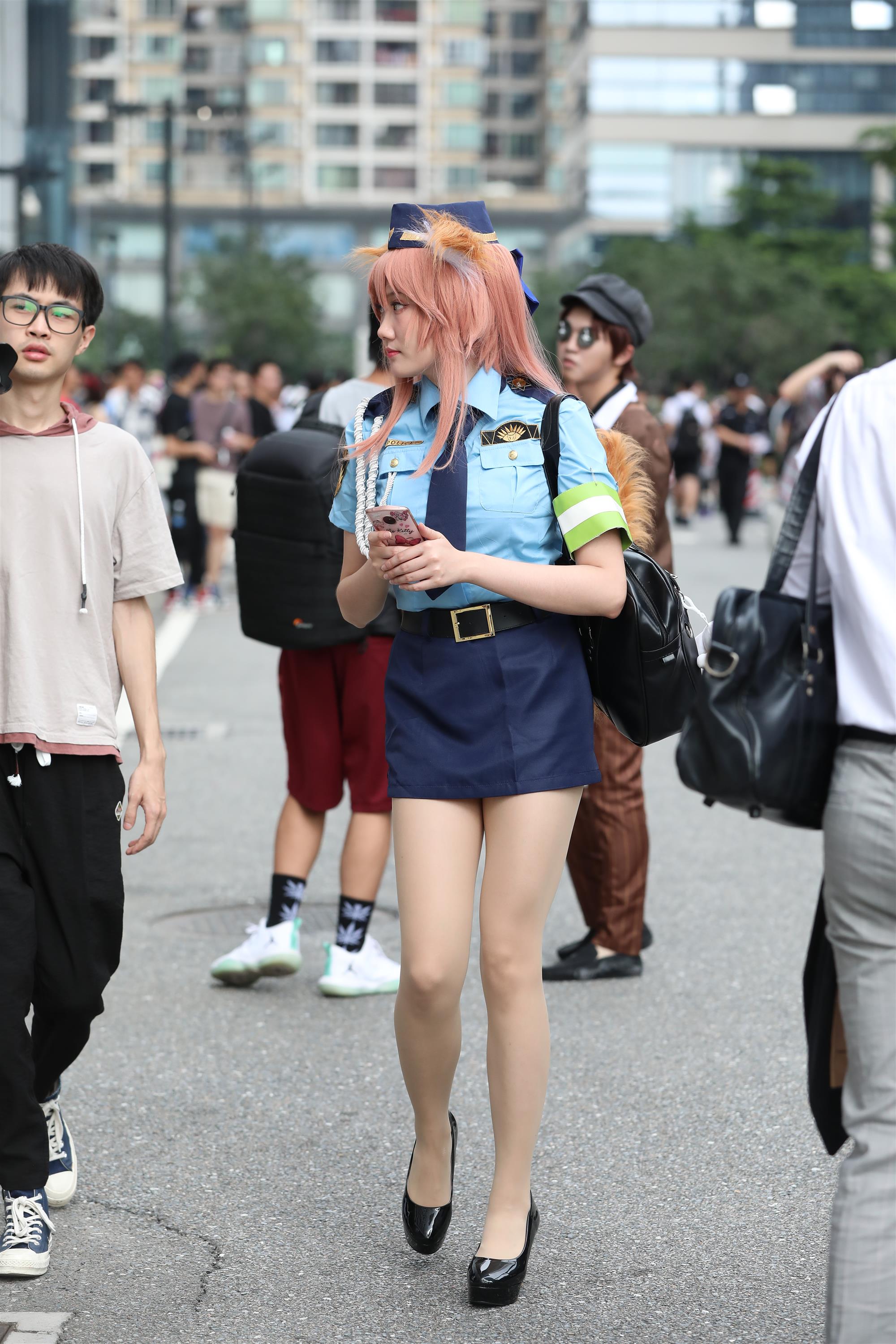Street cosplay girl - 16.jpg