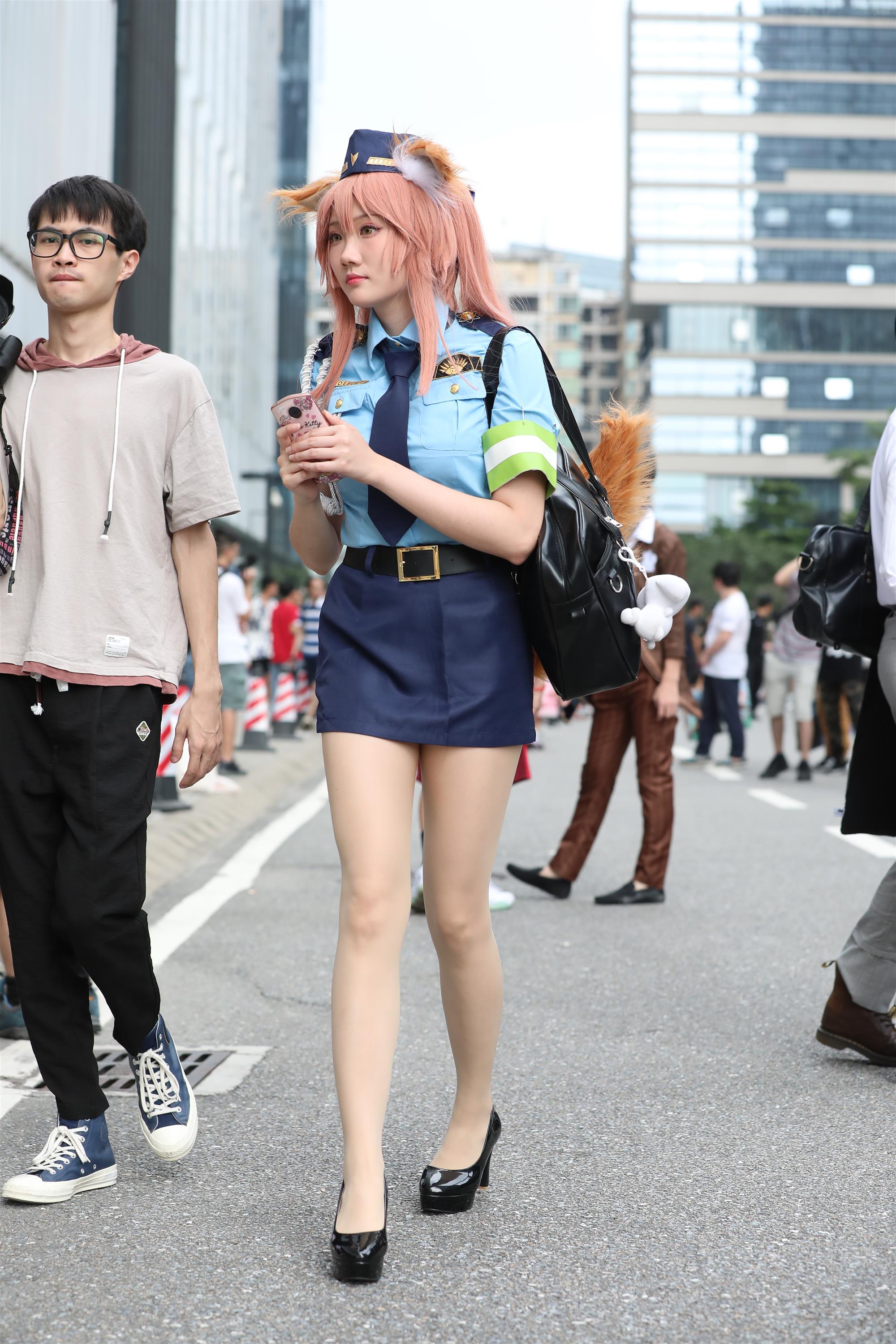 Street cosplay girl - 21.jpg
