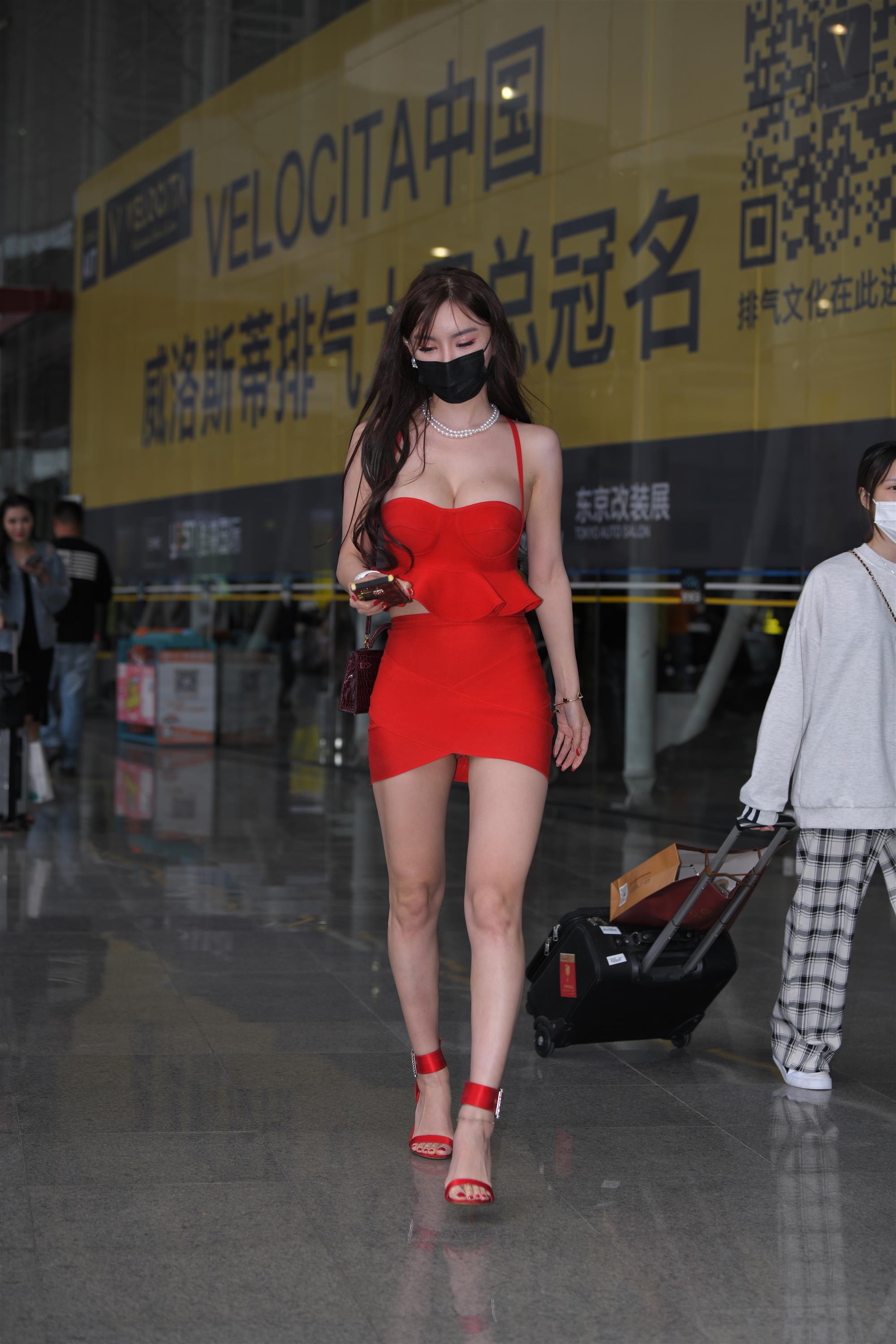 Street Red miniskirt - 34.jpg