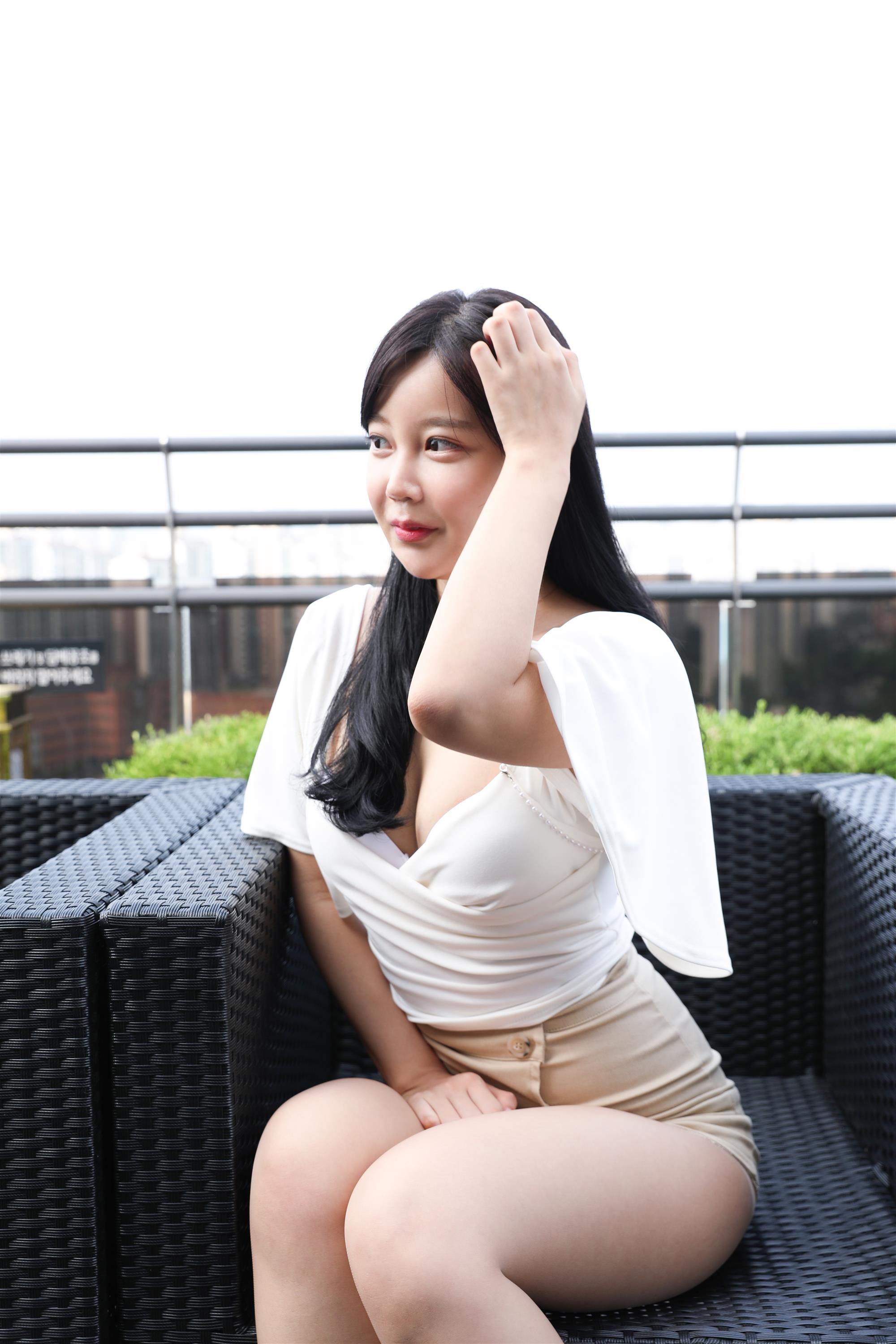 BUNNY Joo Yeon A girl friend S.1 A blind date - 16.jpg