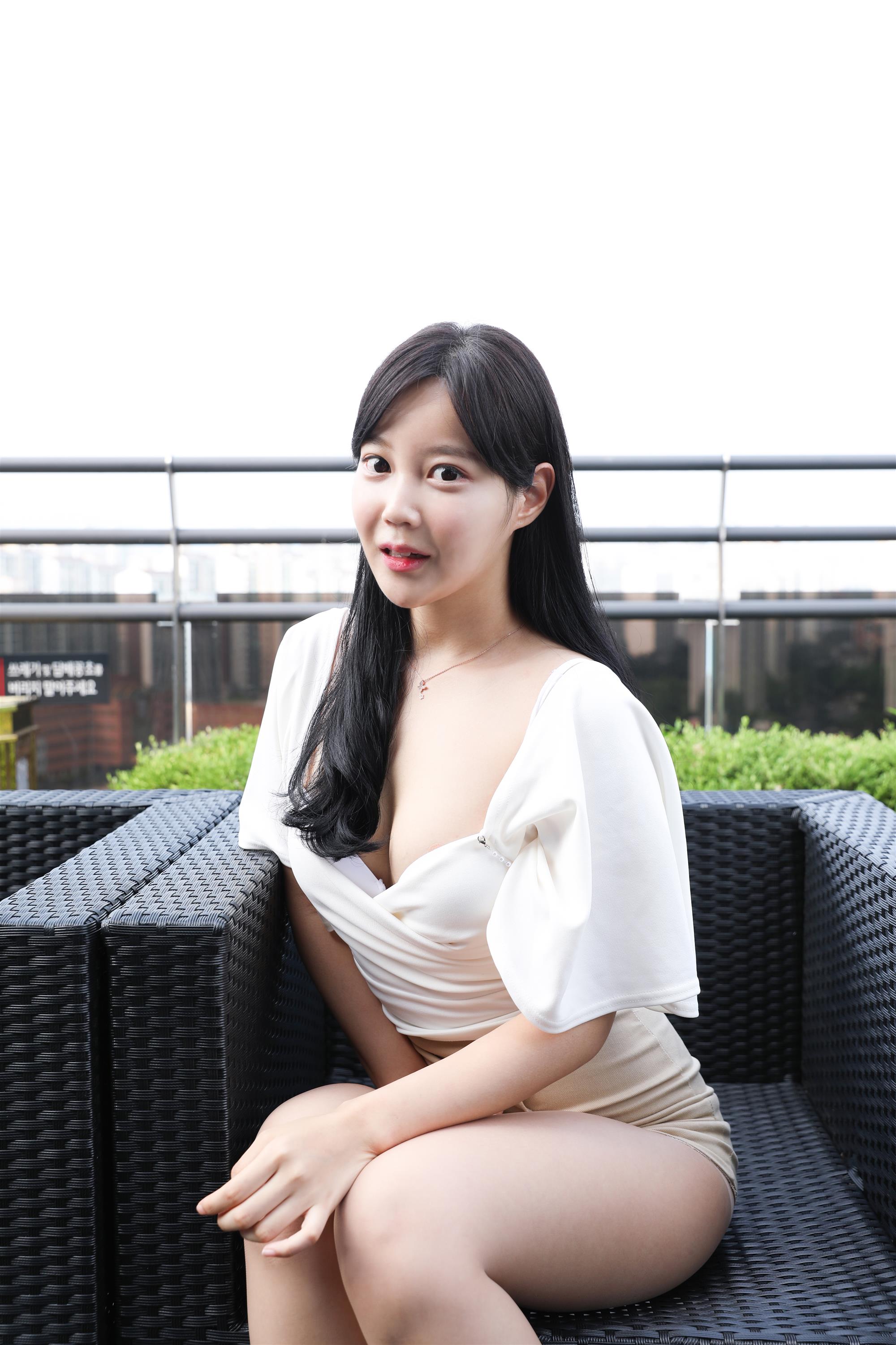 BUNNY Joo Yeon A girl friend S.1 A blind date - 15.jpg