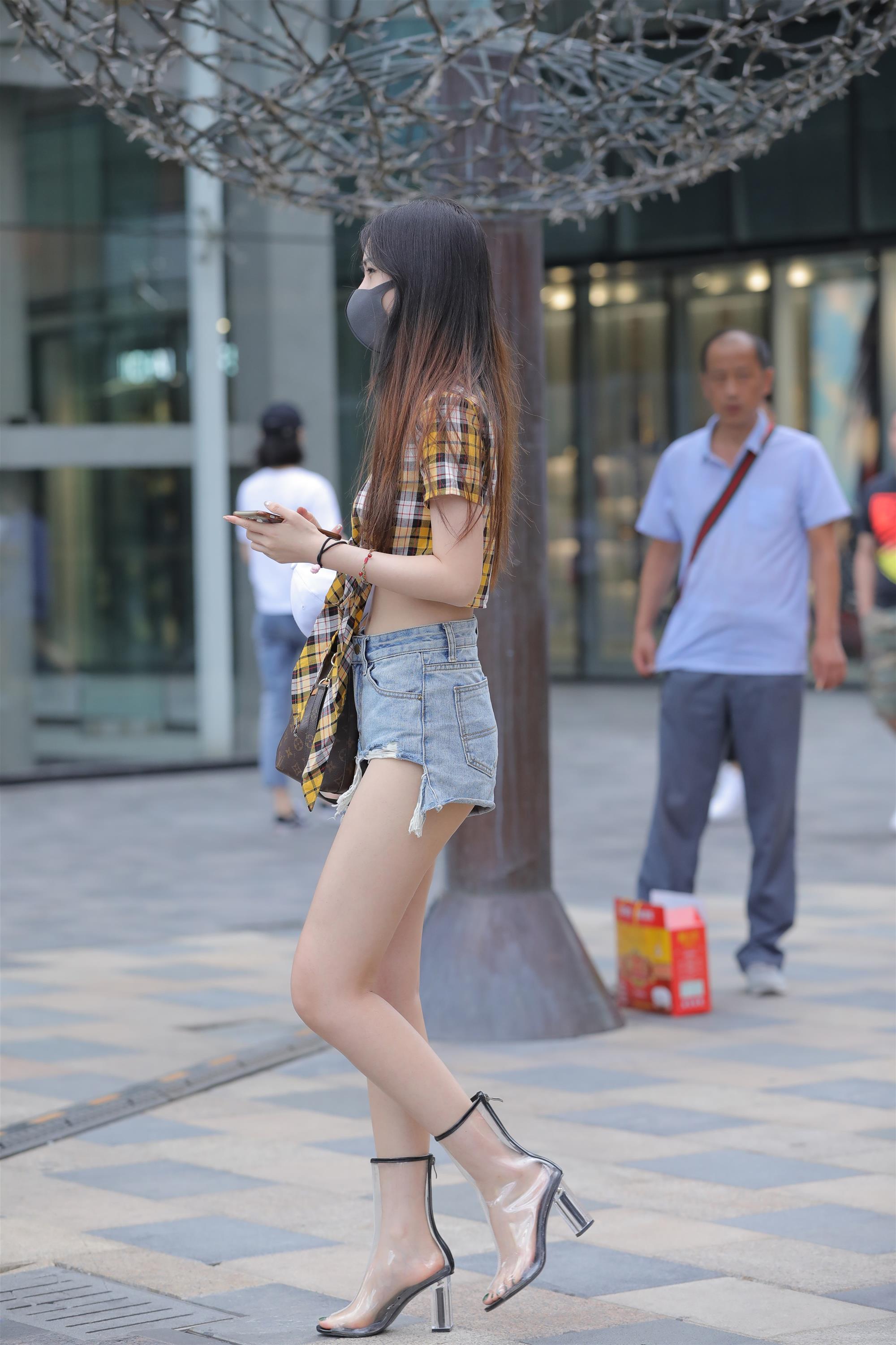 Street Denim shorts and high heels - 32.jpg