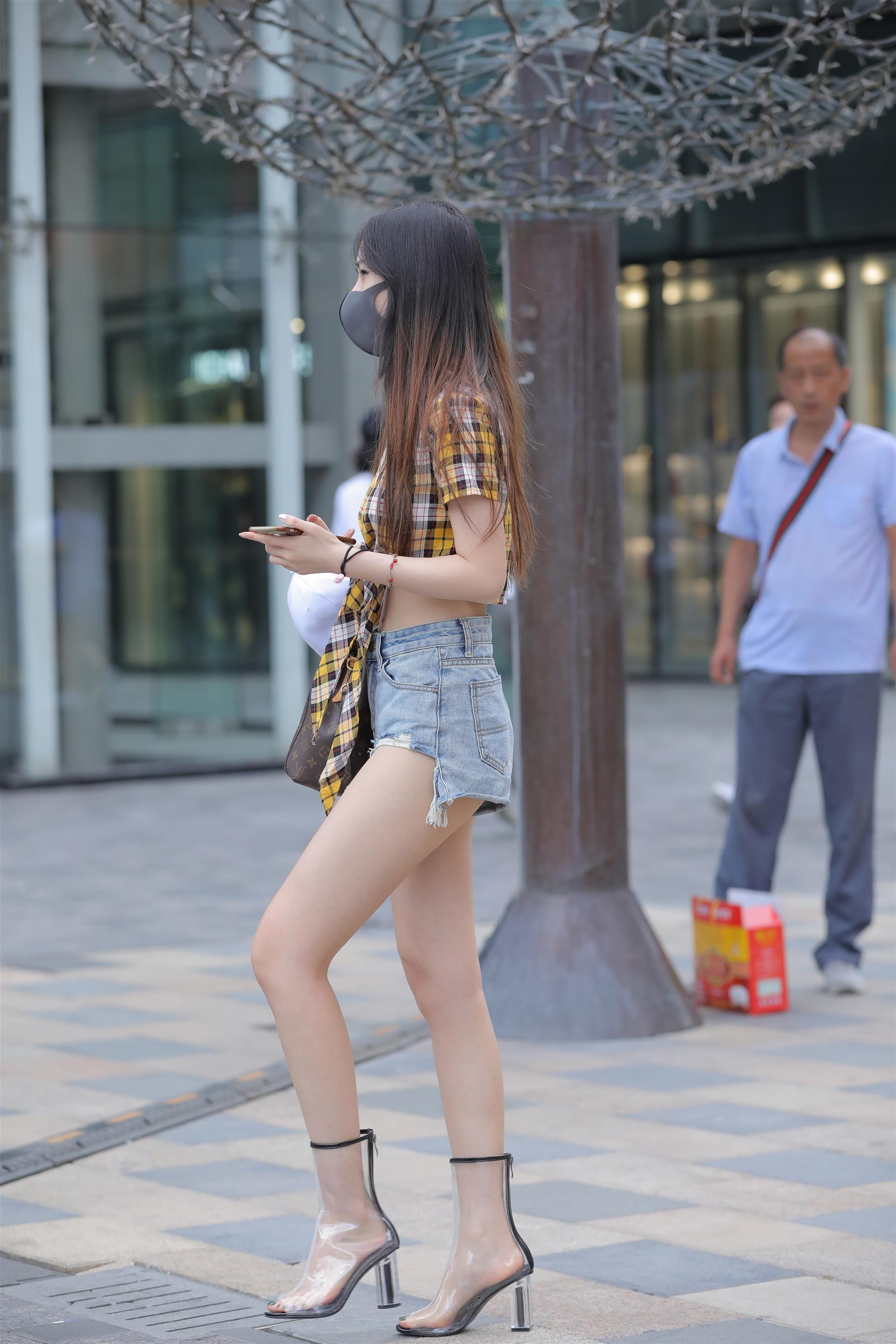 Street Denim shorts and high heels - 33.jpg