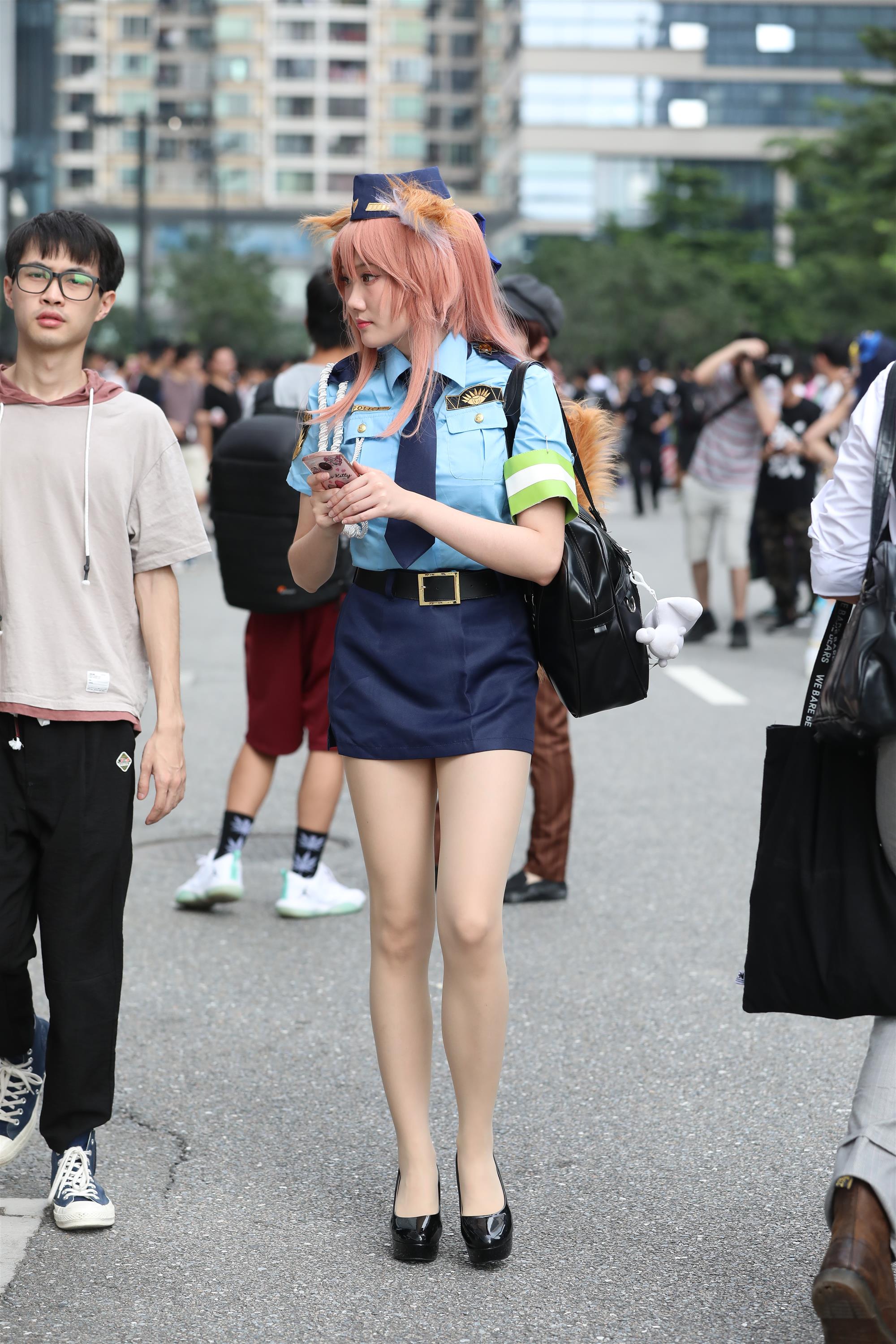 Street cosplay girl - 18.jpg