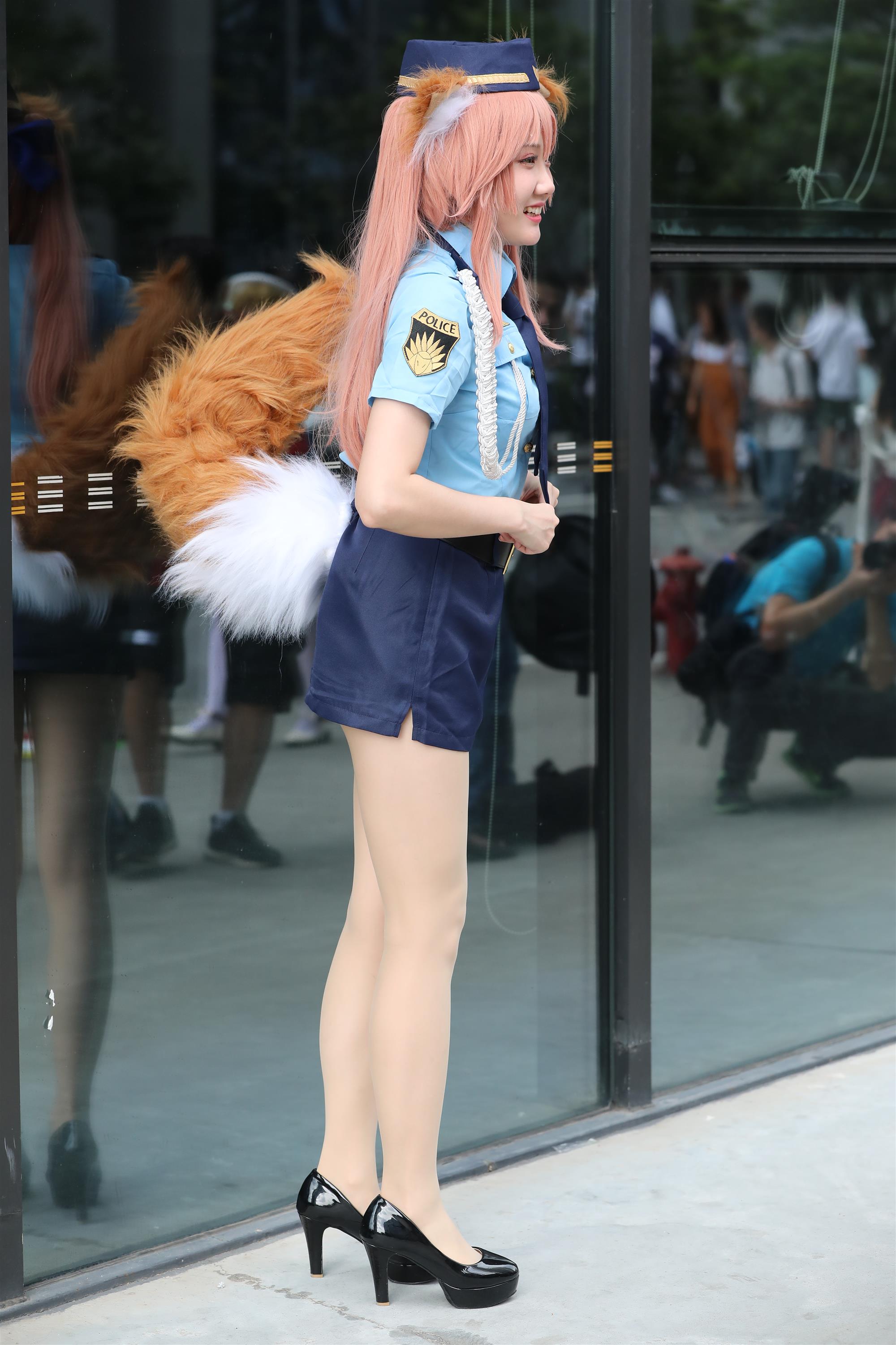 Street cosplay girl - 53.jpg