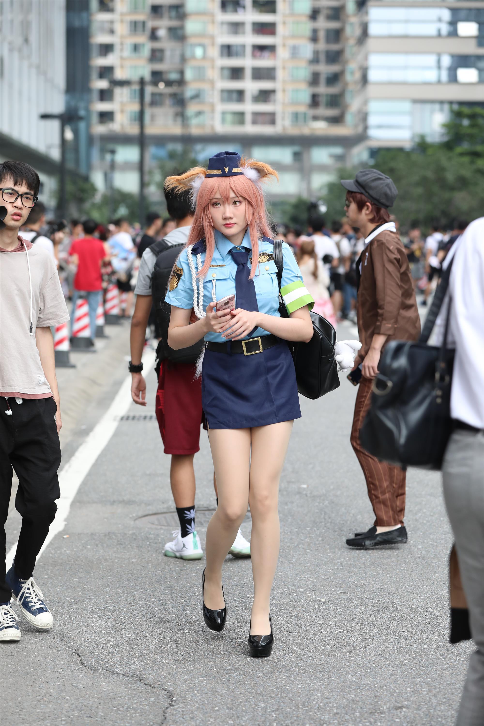 Street cosplay girl - 11.jpg