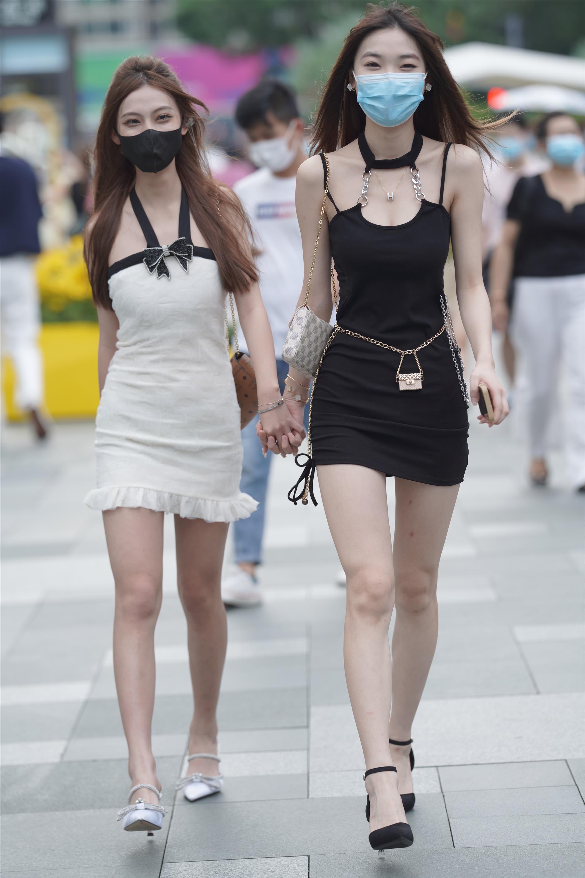Street white and black dress - 30.jpg
