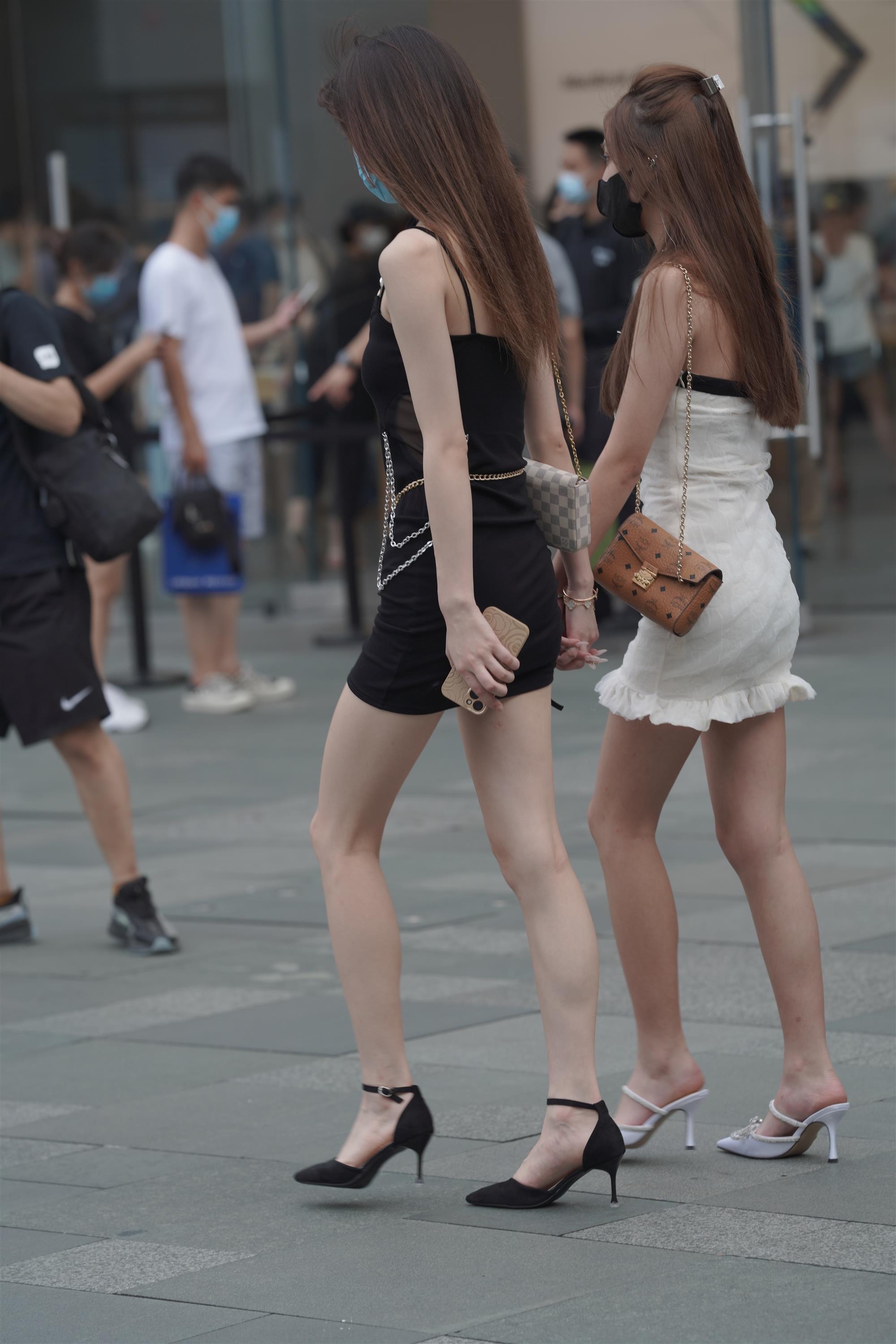 Street white and black dress - 102.jpg