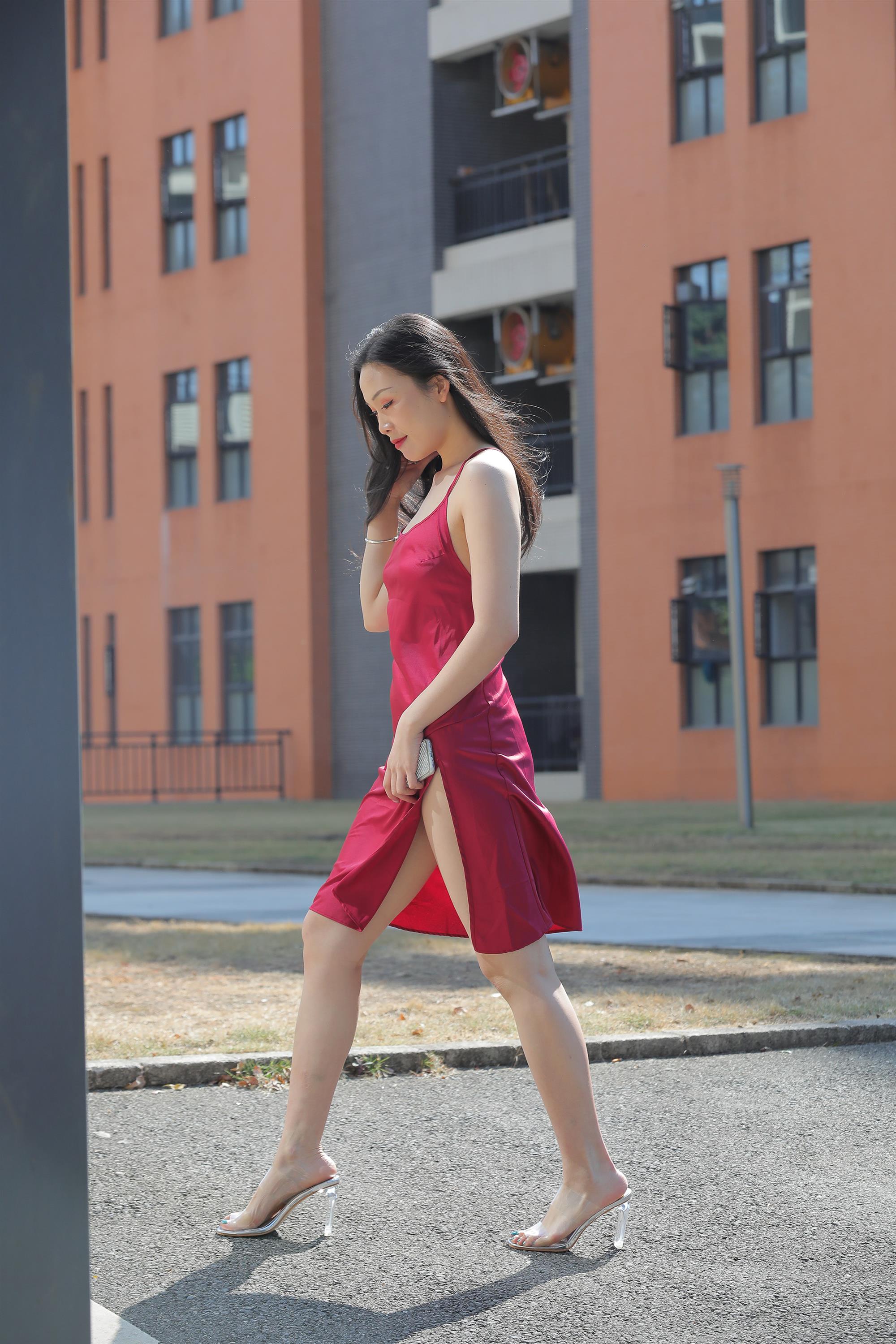Street beauty in a red dress - 30.jpg