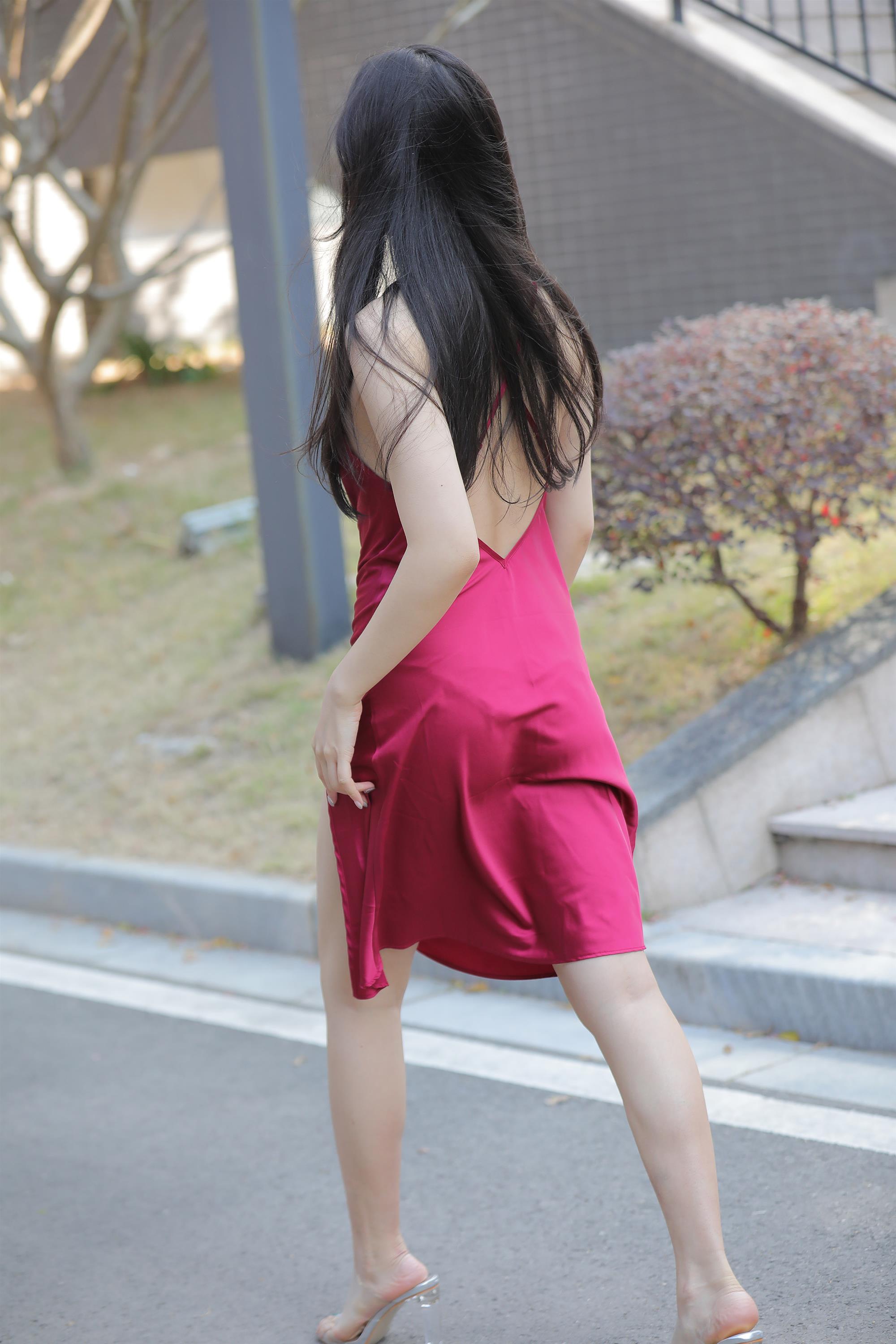 Street beauty in a red dress - 84.jpg