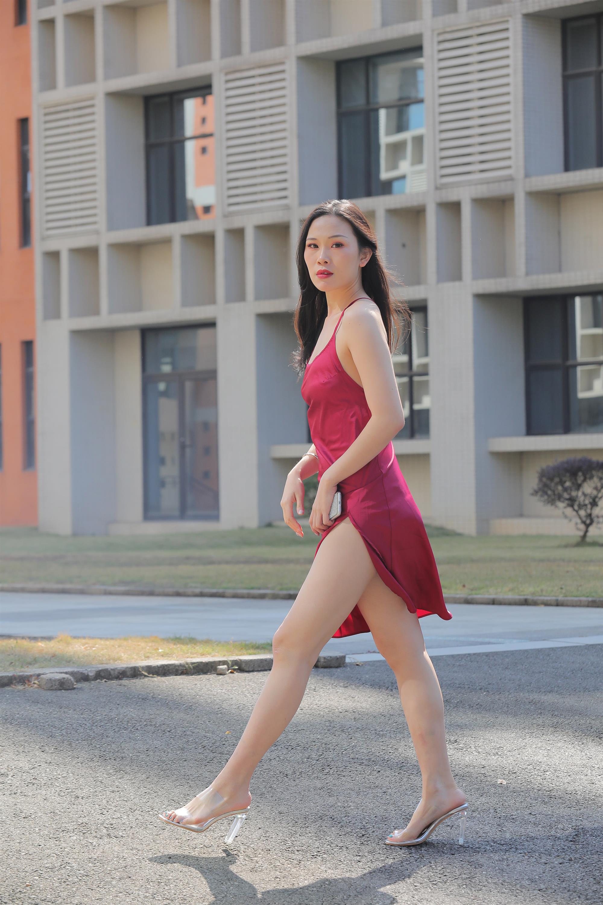 Street beauty in a red dress - 25.jpg