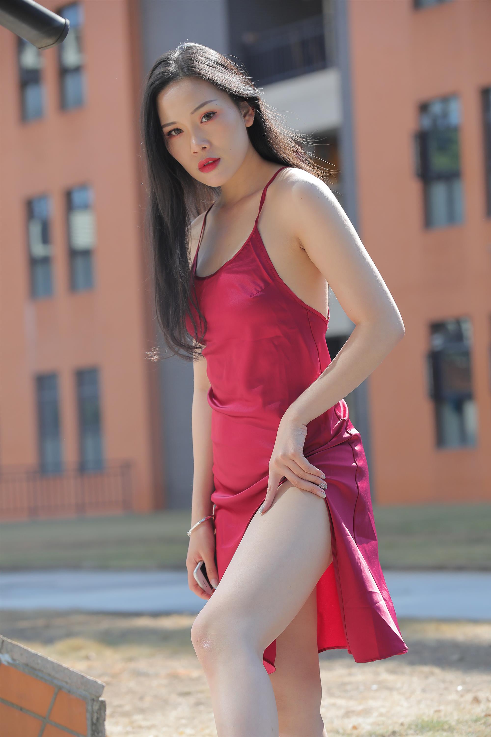 Street beauty in a red dress - 36.jpg