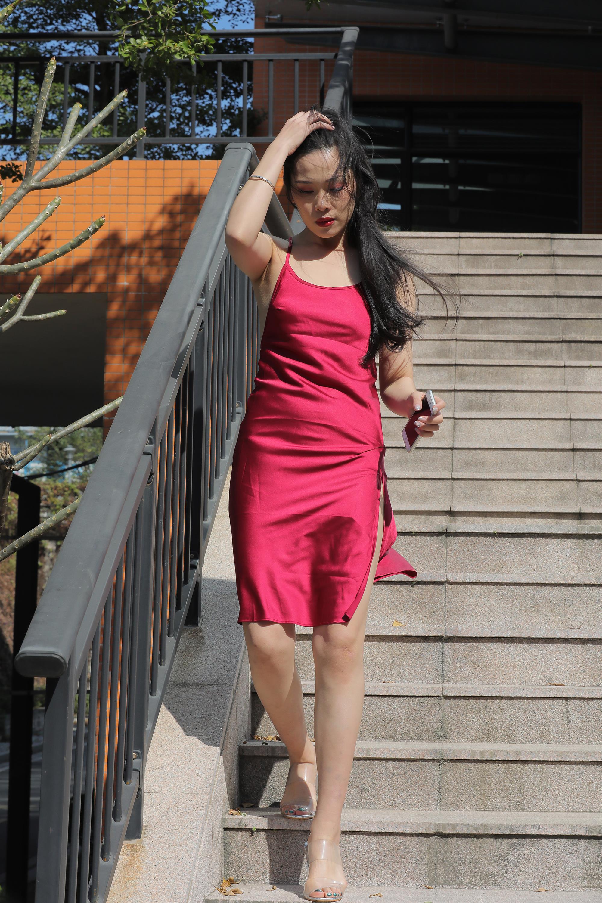 Street beauty in a red dress - 15.jpg
