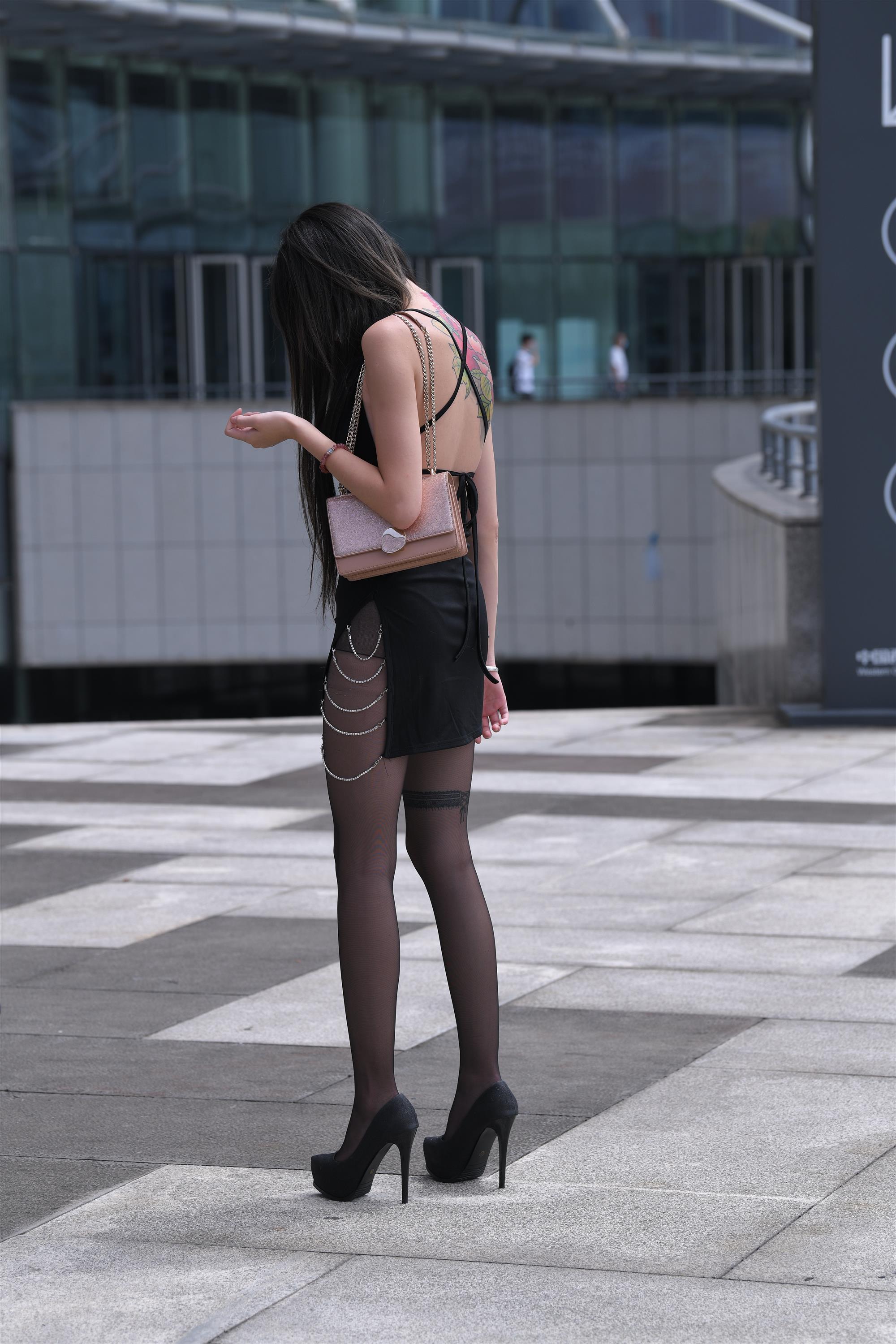 Street black stockings and high heels - 36.jpg
