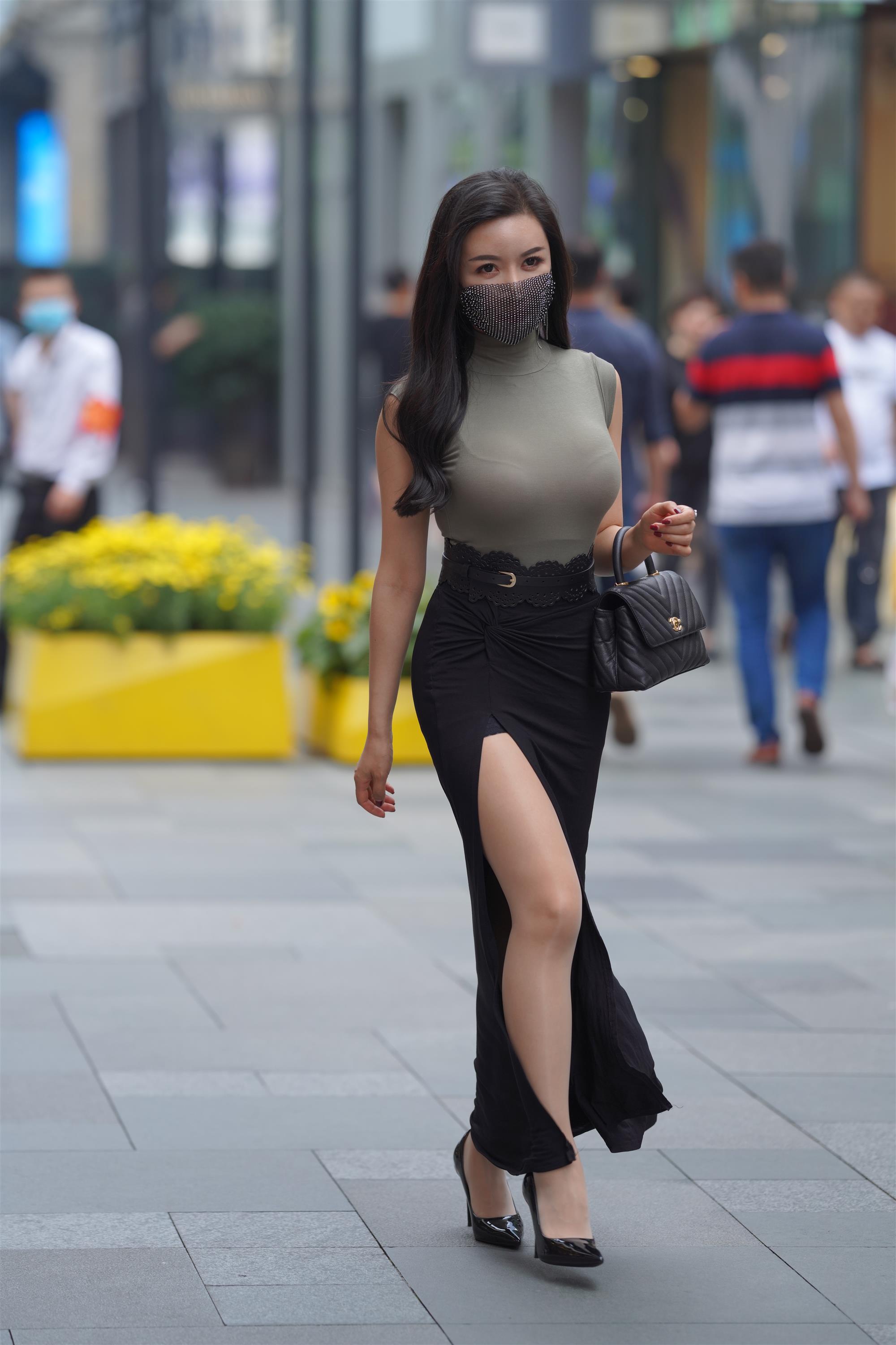 Street 欣儿 Long black skirt - 29.jpg