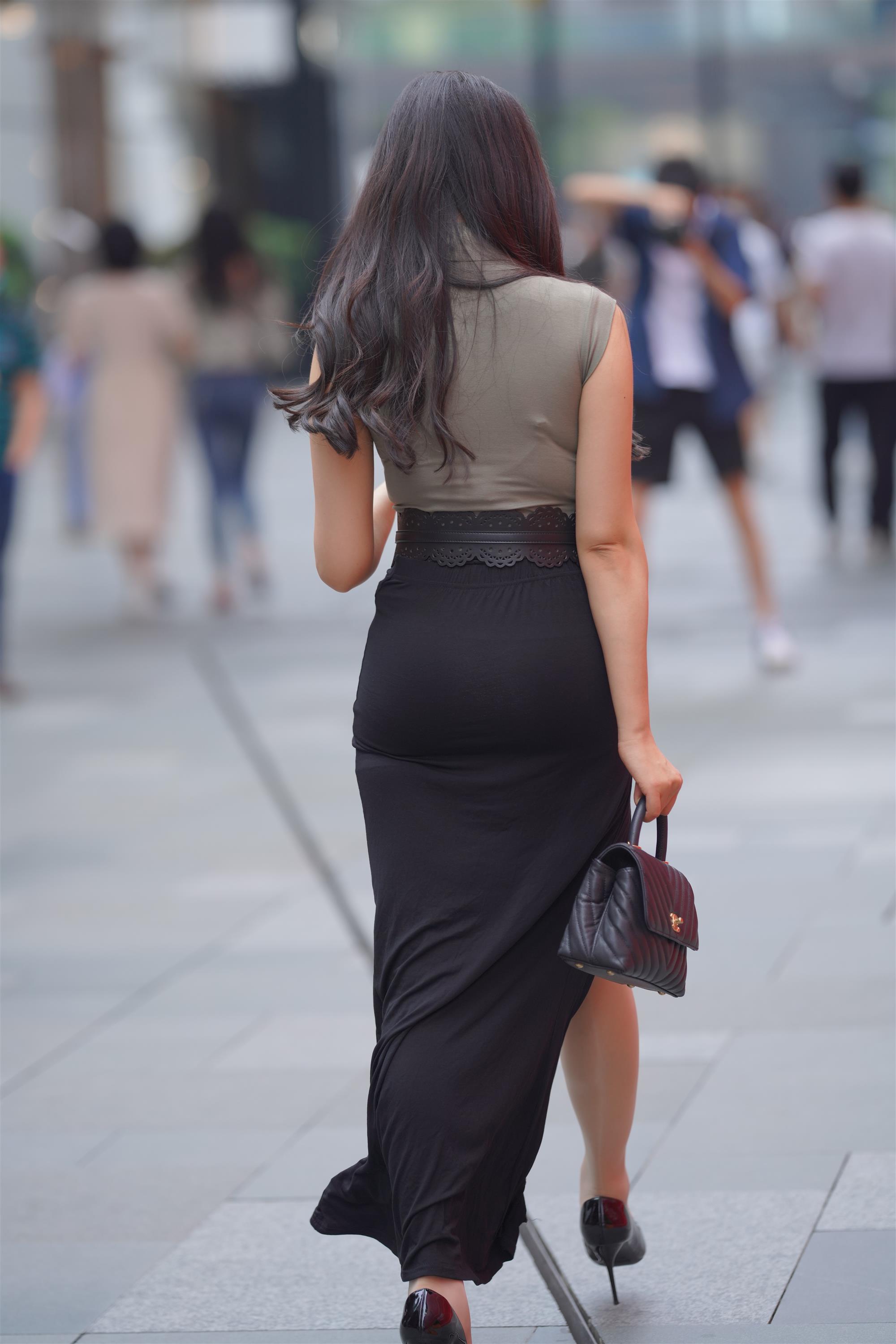 Street 欣儿 Long black skirt - 62.jpg