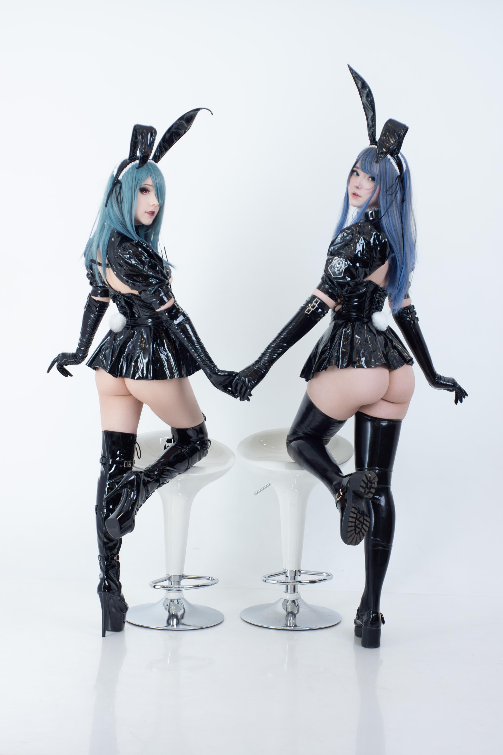 Cosplay Candy Ball Latex Bunny Twins - 4.jpg