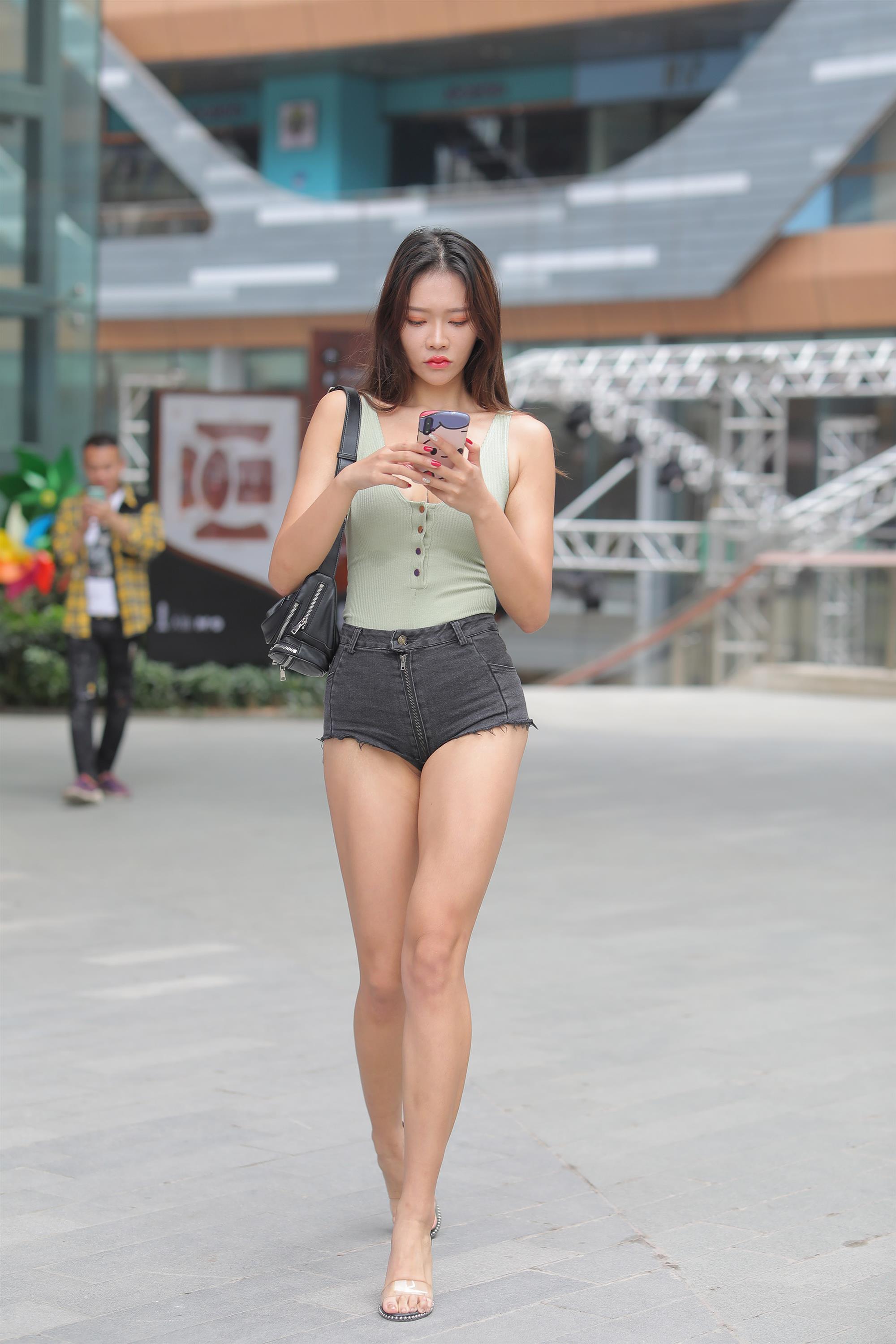 Street Long Legged Hot Girl - 224.jpg