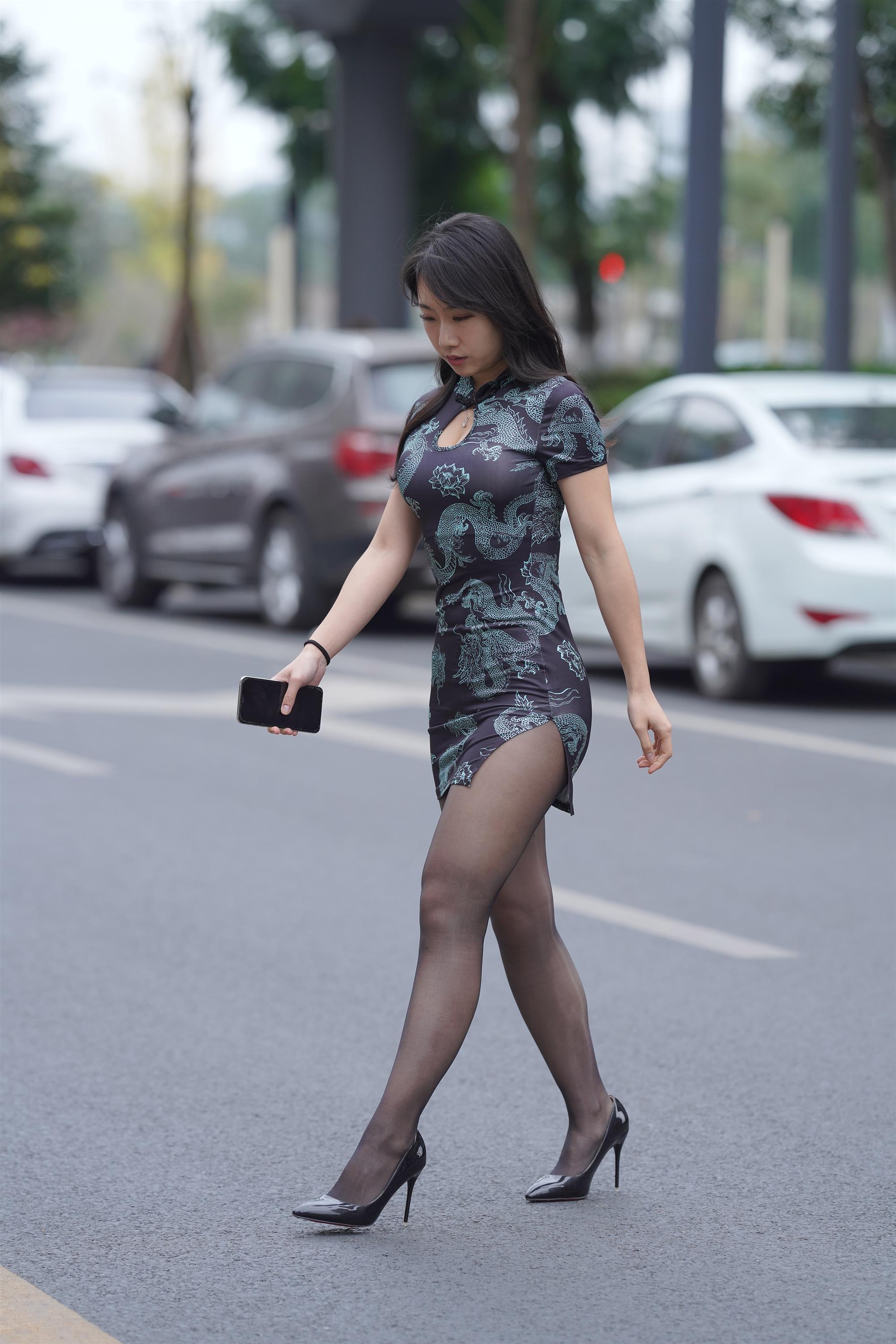 Street Black silk split tight skirt - 104.jpg