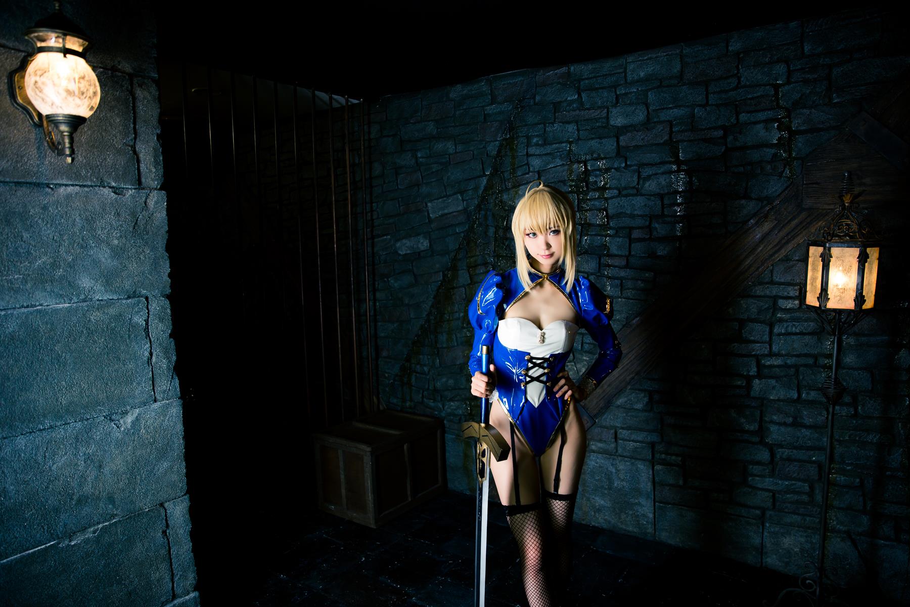 Cosplay Mikehouse NO.027 King EARTH Fate Stay Night - 3.jpg