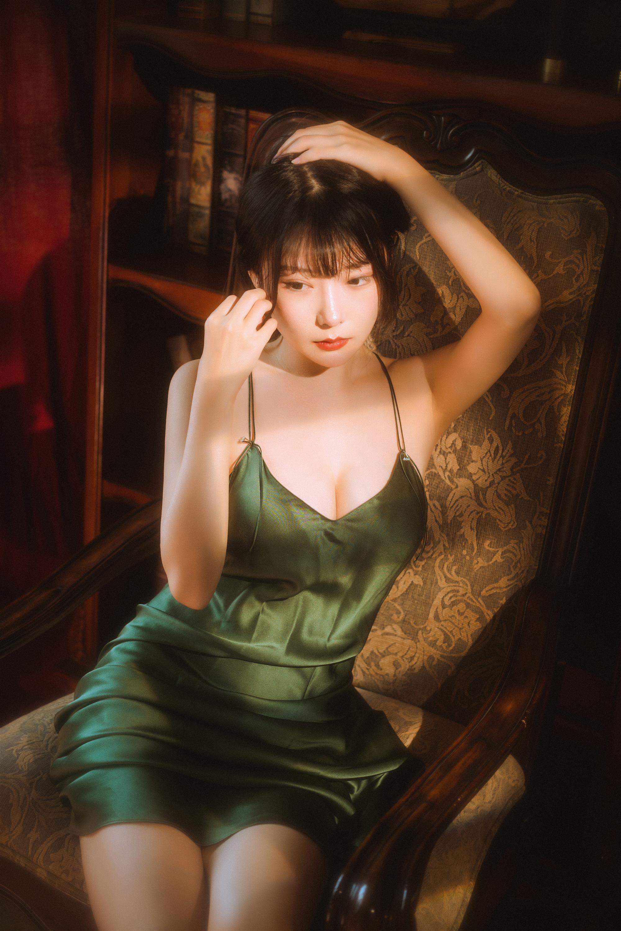 Cosplay 香草喵露露 Green dress - 23.jpg
