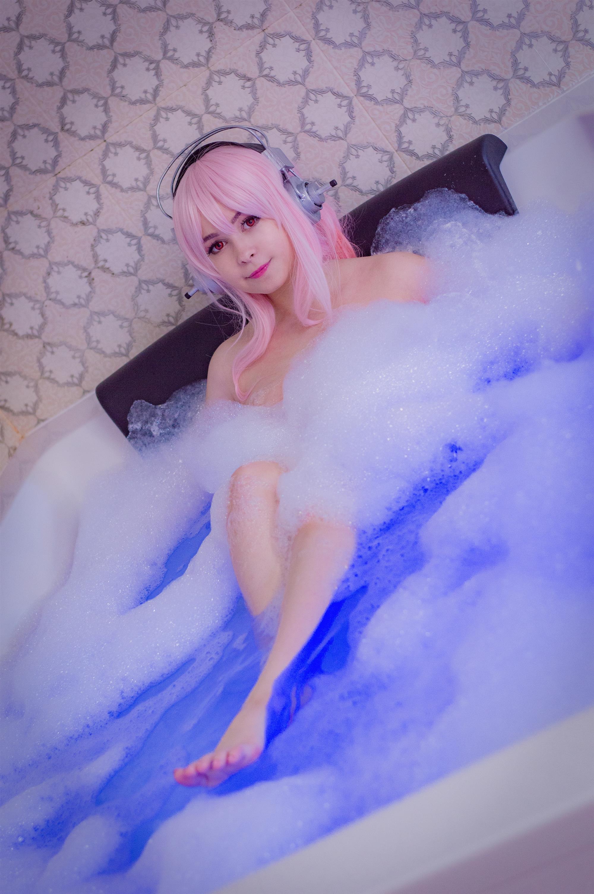Cosplay Yoshinobi Sonico Bath Time - 23.jpg